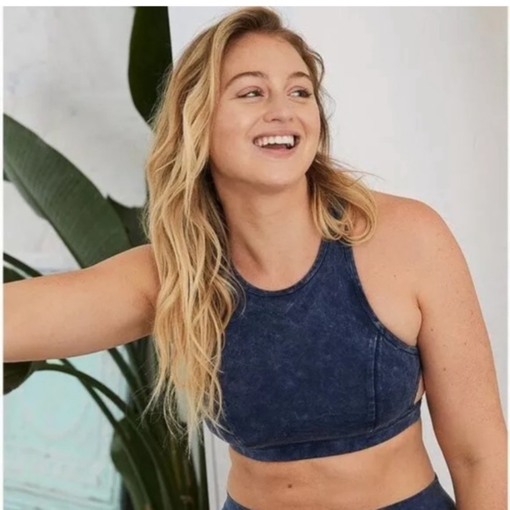 Aerie High Neck Sports Bra